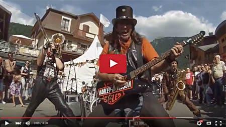 spectacle de rue Les Bikers : vidéo Dr Jekill 1