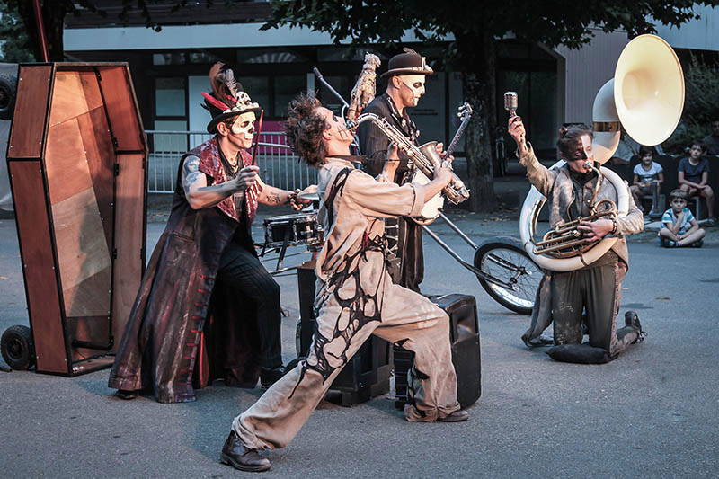 Fanfare de rue “Voodoo Circus Bazaar“ : photo-12
